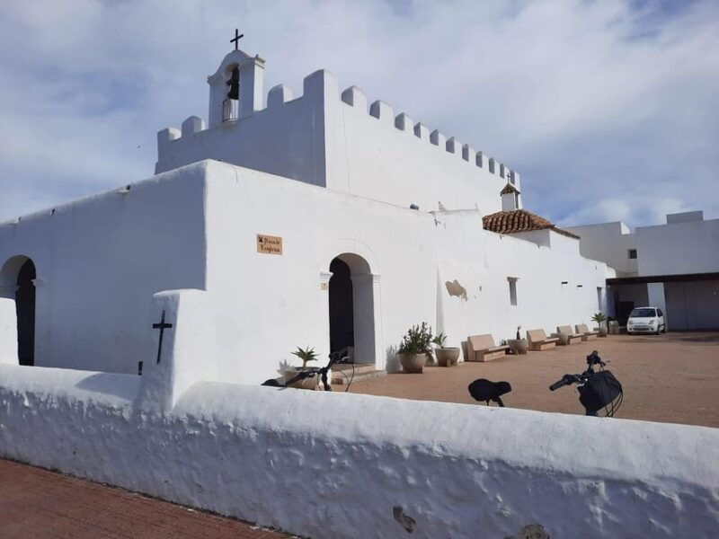 ibiza-salines-bike-tour-to-see-flamingos-and-salt