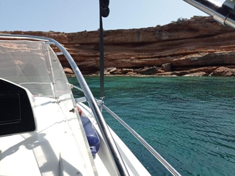 ibiza-short-tour-north-of-the-island-from-the-sea-by-private-boat