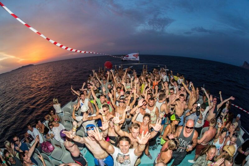 ibiza-sunset-boat-party-cruise-with-djs
