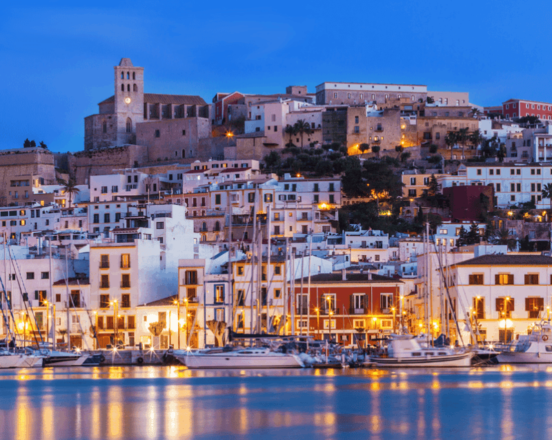 ibiza-sunset-boat-tour-with-water-sports-open-bar-tapas