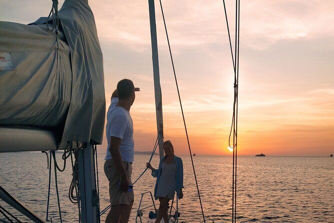 ibiza-sunset-boat-trip-with-appetizers-and-champagne-6-guests