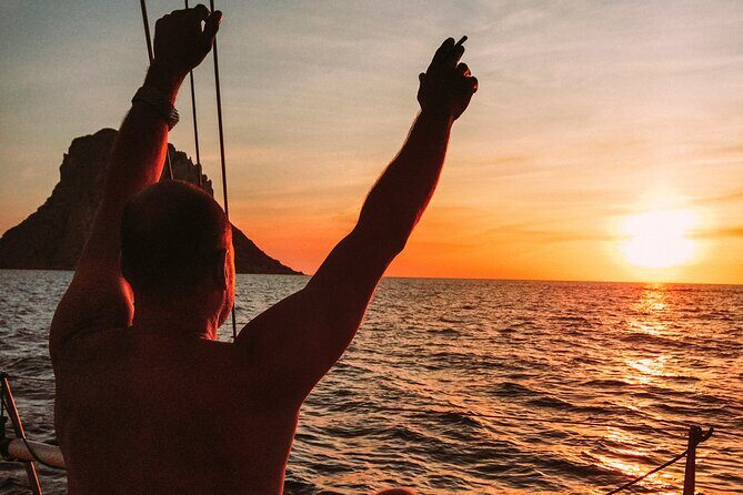 Ibiza to Formentera & Espalmador Sailing with a Small Group - Discover the Beauty of Ibiza to Formentera & Espalmador Sailing with a Small Group