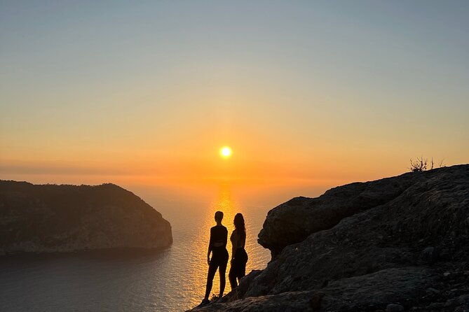ibiza-transformative-hiking-experience-in-the-heart-of-nature-2