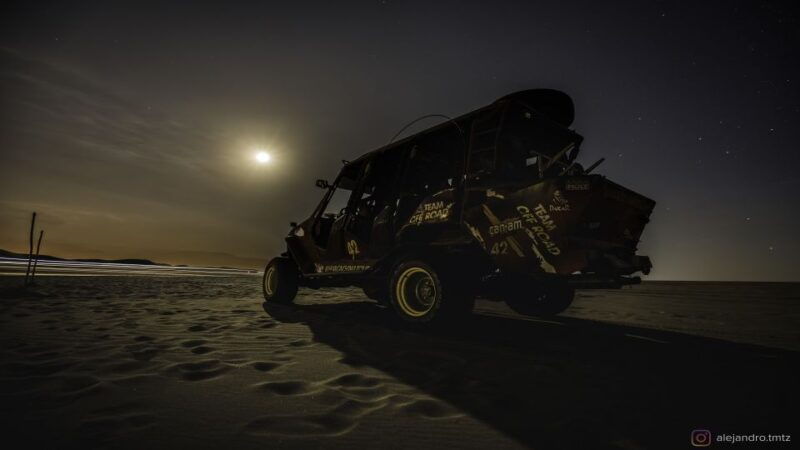 ica-dune-buggy-and-sandboard-at-huacachina-oasis
