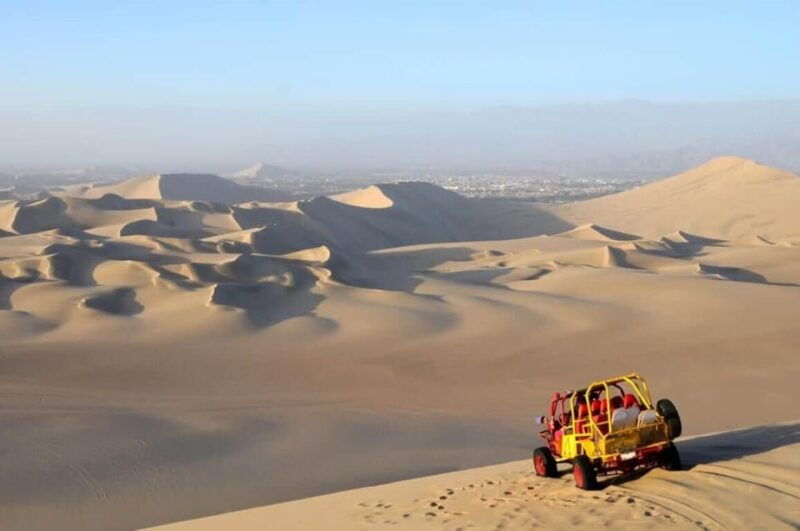 ica-huacachina-sandboarding-buggy