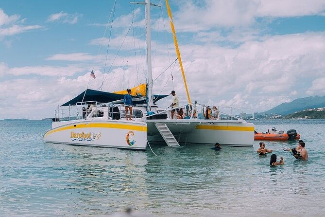 icacos-deserted-island-catamaran-snorkel-and-picnic-cruise