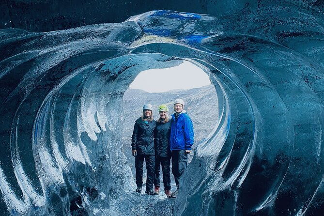 ice-cave-by-katla-volcano-super-jeep-tour-from-vik