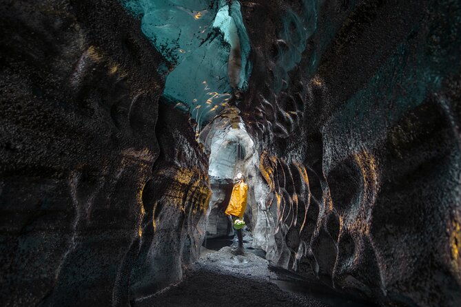 ice-cave-by-katla-volcano-super-jeep-tour-from-vik