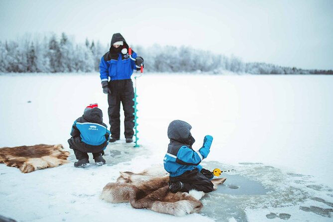ice-fishing-like-a-finn-apukka-adventures-rovaniemi
