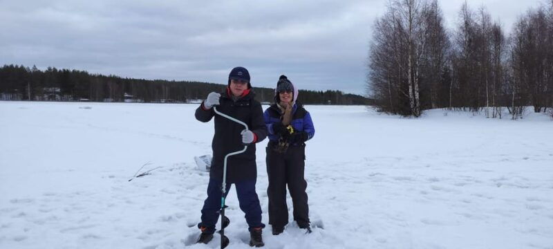 ice-fishing-rovaniemi