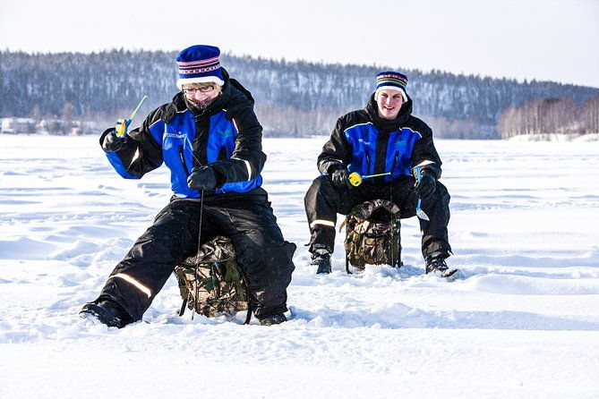 ice-fishing-trip-in-rovaniemi