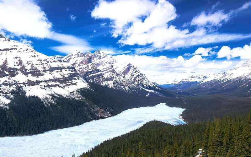 icefield-parkway-bow-lake-peyto-lake-and-johnston-canyon