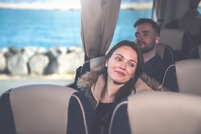 Iceland: Airport Transfers between Keflavík and Reykjavik Center - Who Is This Transfer Best For?