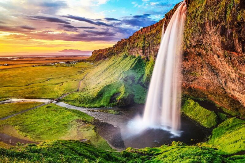 iceland-full-day-south-coast-black-beach-waterfalls-tour