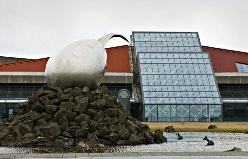 iceland-private-airport-transfer-from-reykjavik