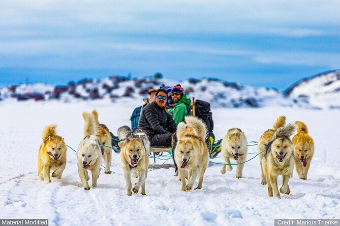 iceland-see-experience-it-all-in-9-days-1st-class-custom-tours