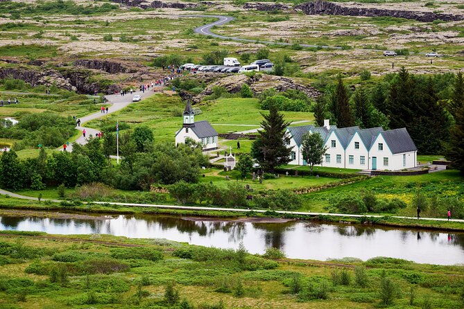 iceland-stopover-3-day-tour-golden-circle-geysers-glaciers