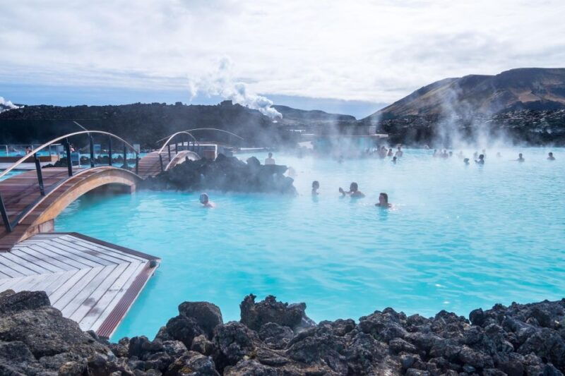 iceland-stopover-blue-lagoon-tour