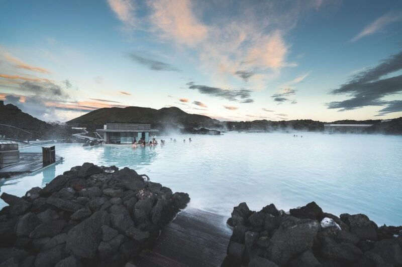 iceland-stopover-blue-lagoon-tour