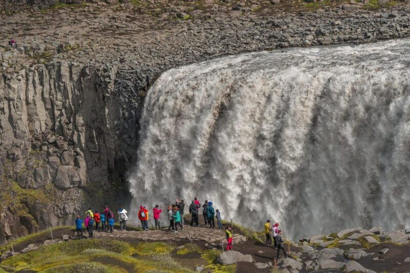icelands-iconic-landmarks-a-5-day-ring-road-adventure