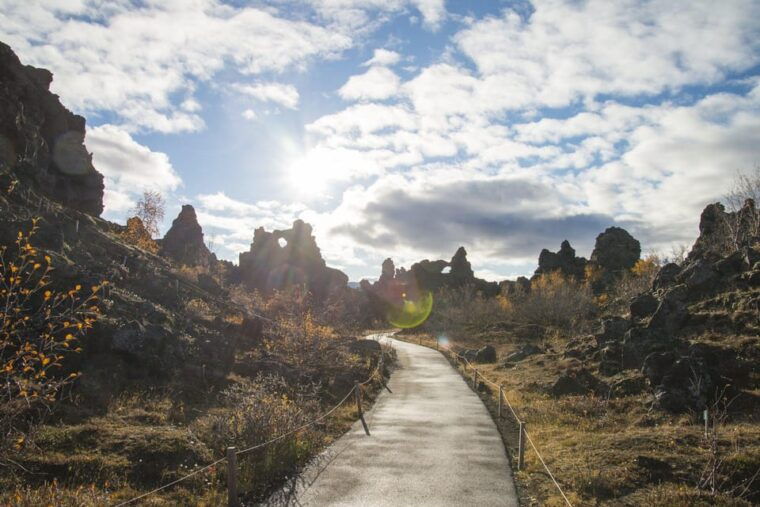 icelands-iconic-landmarks-a-5-day-ring-road-adventure