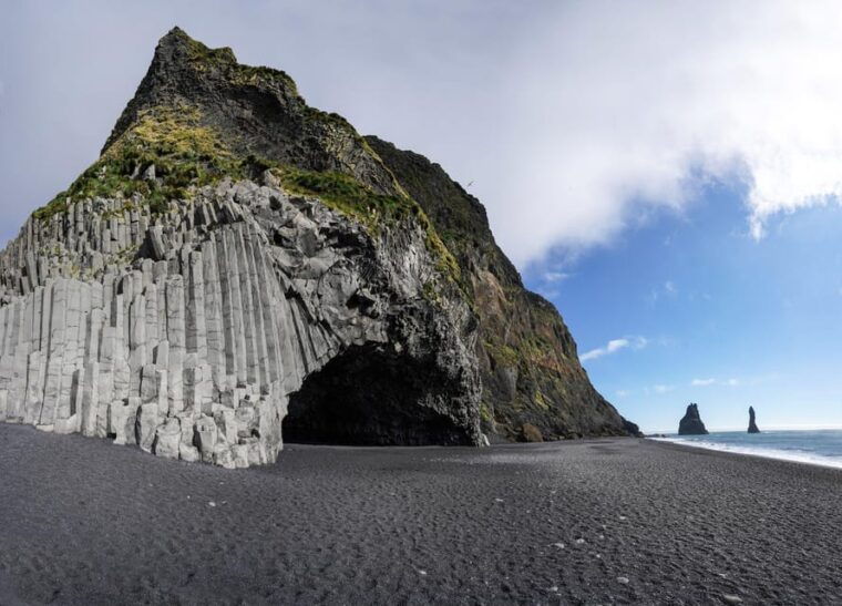 icelands-iconic-landmarks-a-5-day-ring-road-adventure