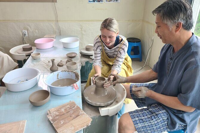 Ichoen Ceramic Village & Pottery Making Experience - Key Points