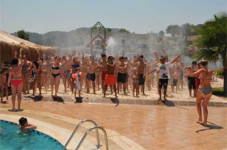icmeler-aqua-dream-waterpark-with-free-hotel-transfer