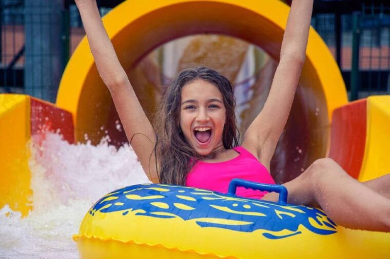 icmeler-atlantis-water-park-transfer-entry-ticket