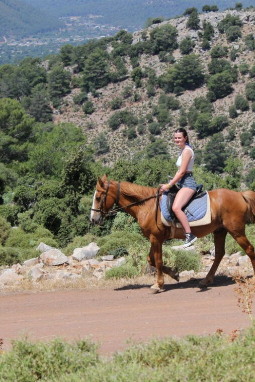 icmeler-horse-riding-through-the-rivers-and-forest