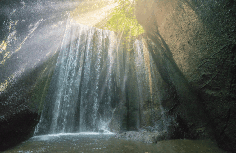 iconic-bali-day-tour-best-photo-spots-and-experiences