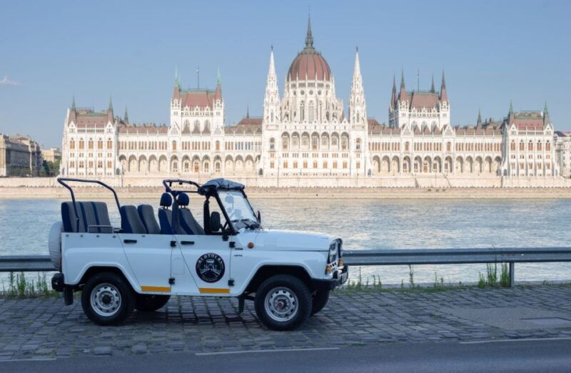 iconic-budapest-tour-with-classic-russian-jeep-and-g-wagon