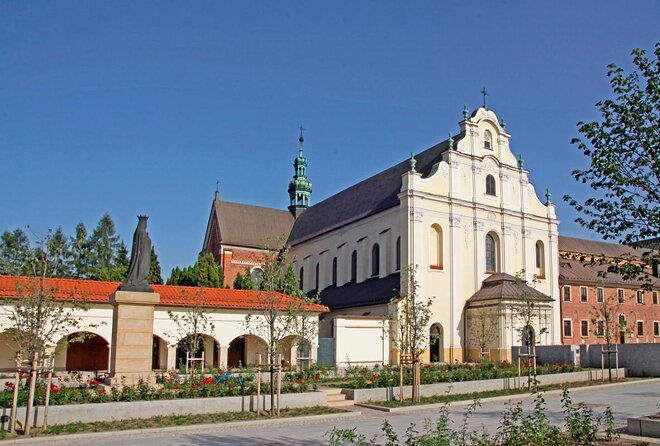 ideal-communist-city-nowa-huta-history-small-group-or-private-group-tour