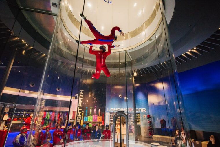 ifly-chicago-lincoln-park-first-time-flyer-experience
