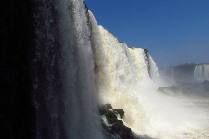 iguassu-falls-on-the-brazilian-side-macuco-safari-helicopter-flight-bird-park