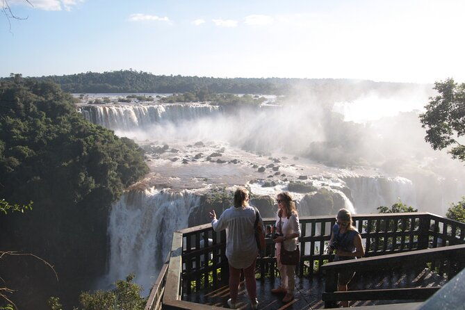 iguassu-falls-on-the-brazilian-side-macuco-safari-helicopter-flight-bird-park