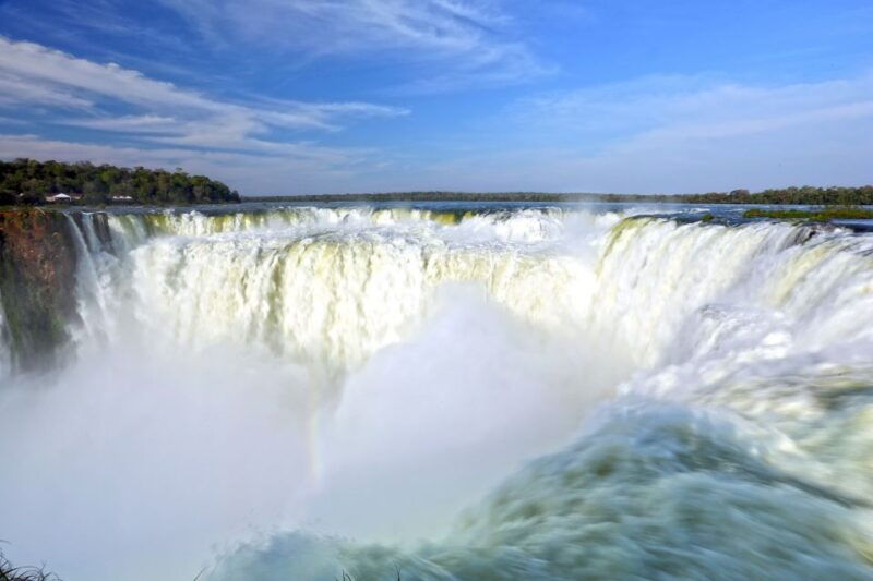 iguazu-falls-2-day-argentinian-and-brazilian-iguazu-falls