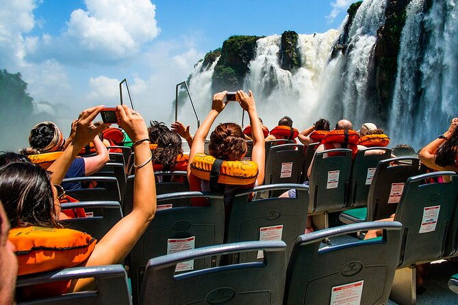 iguazu-falls-4x4-in-the-jungle-boat-ride-and-argentinian-falls