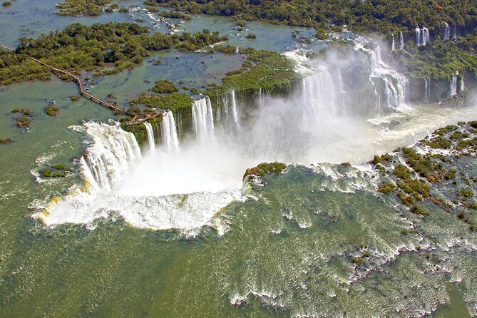 iguazu-falls-argentinian-side-from-puerto-iguazu-full-day