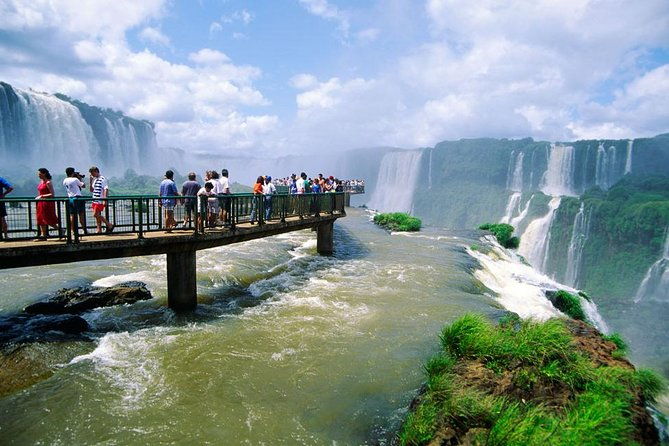 iguazu-falls-saver-package-both-sides-excursions-transfers