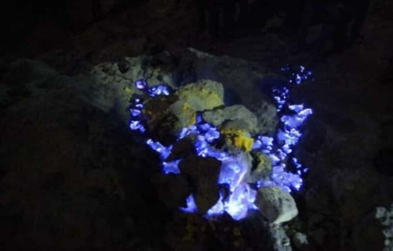 Ijen Crater: Blue Fire and Sulfur Mines Half-Day Tour - Key Points