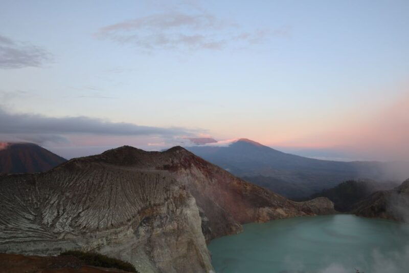 ijen-volcanic-crater-2-day-trip-start-from-bali
