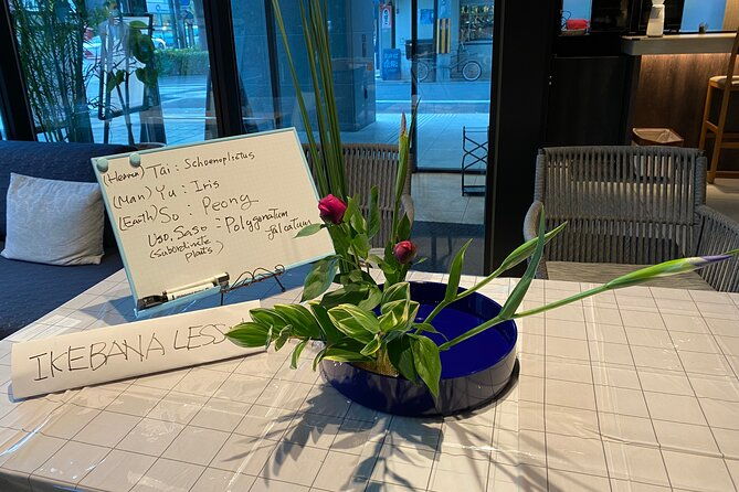 ikebana-experience-tour-in-kyoto