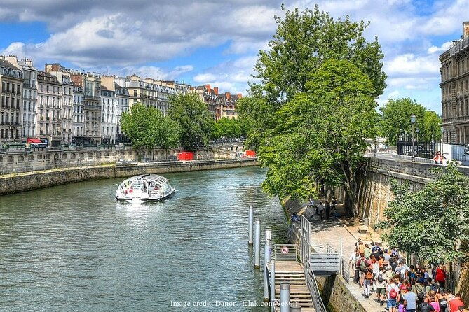 ile-de-la-cite-latin-quarter-seine-river-cruise-private-tour