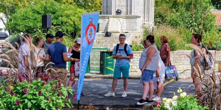 ile-doleron-life-size-treasure-hunt-on-foot