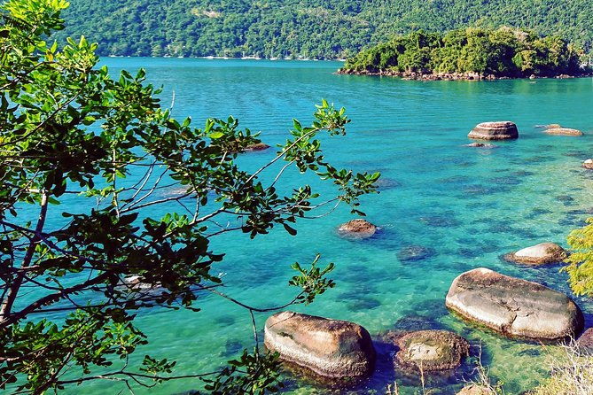 ilha-grande-private-historical-walking-tour-with-natural-pool