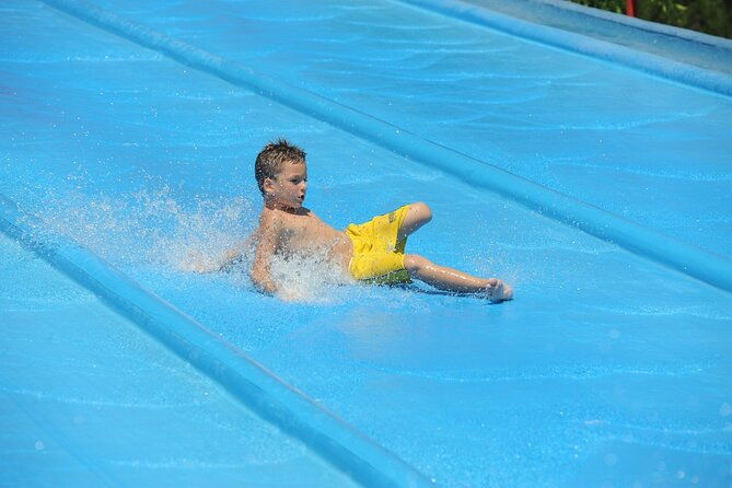 illa-fantasia-water-and-theme-park-tickets