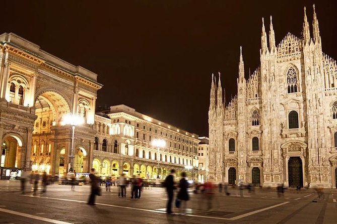 illuminated-milan-tour-for-kids-and-families-with-gelato-pizza
