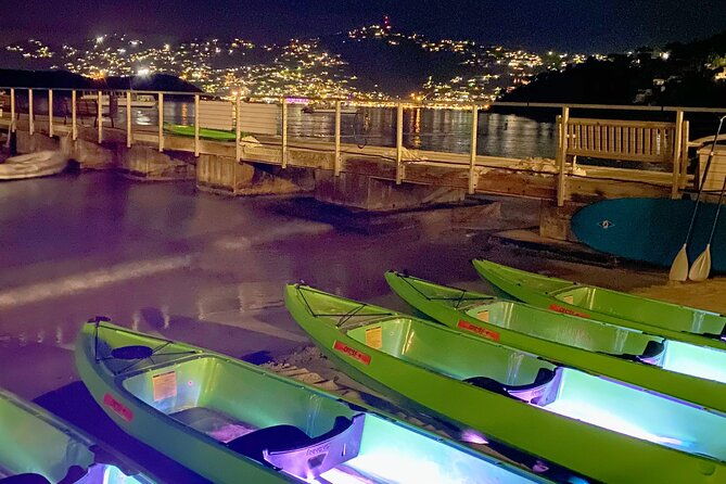 illuminated-night-kayak-from-marriott-frenchmans-cove-dock-us-virgin-islands