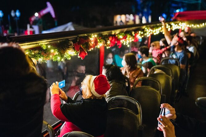 illumination-bus-tour-christmas-lights-show